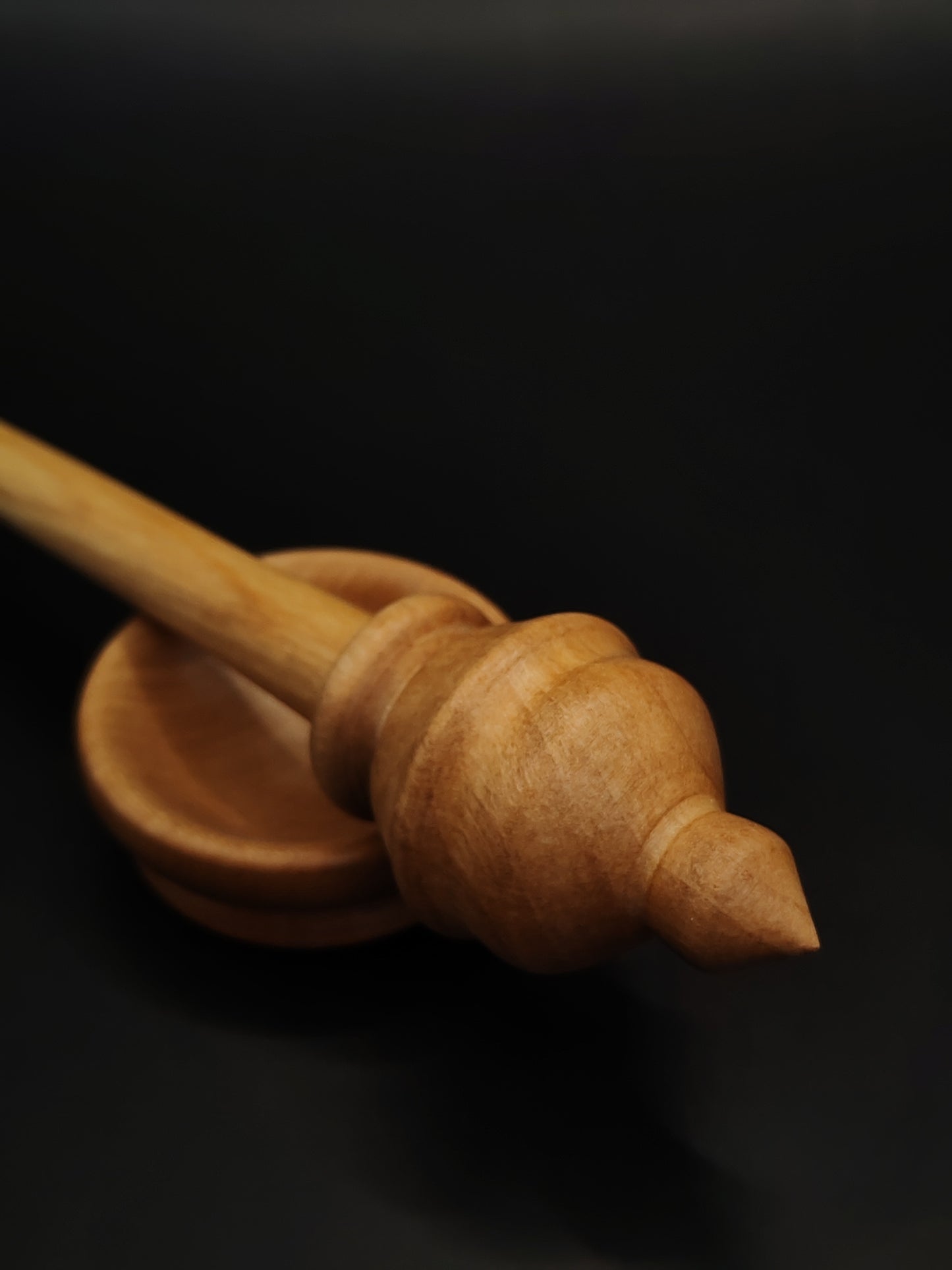 Support Spindle – Chestnut Wood, 23.5 cm / 9.3″, 13 g + Tiny Pear Bowl