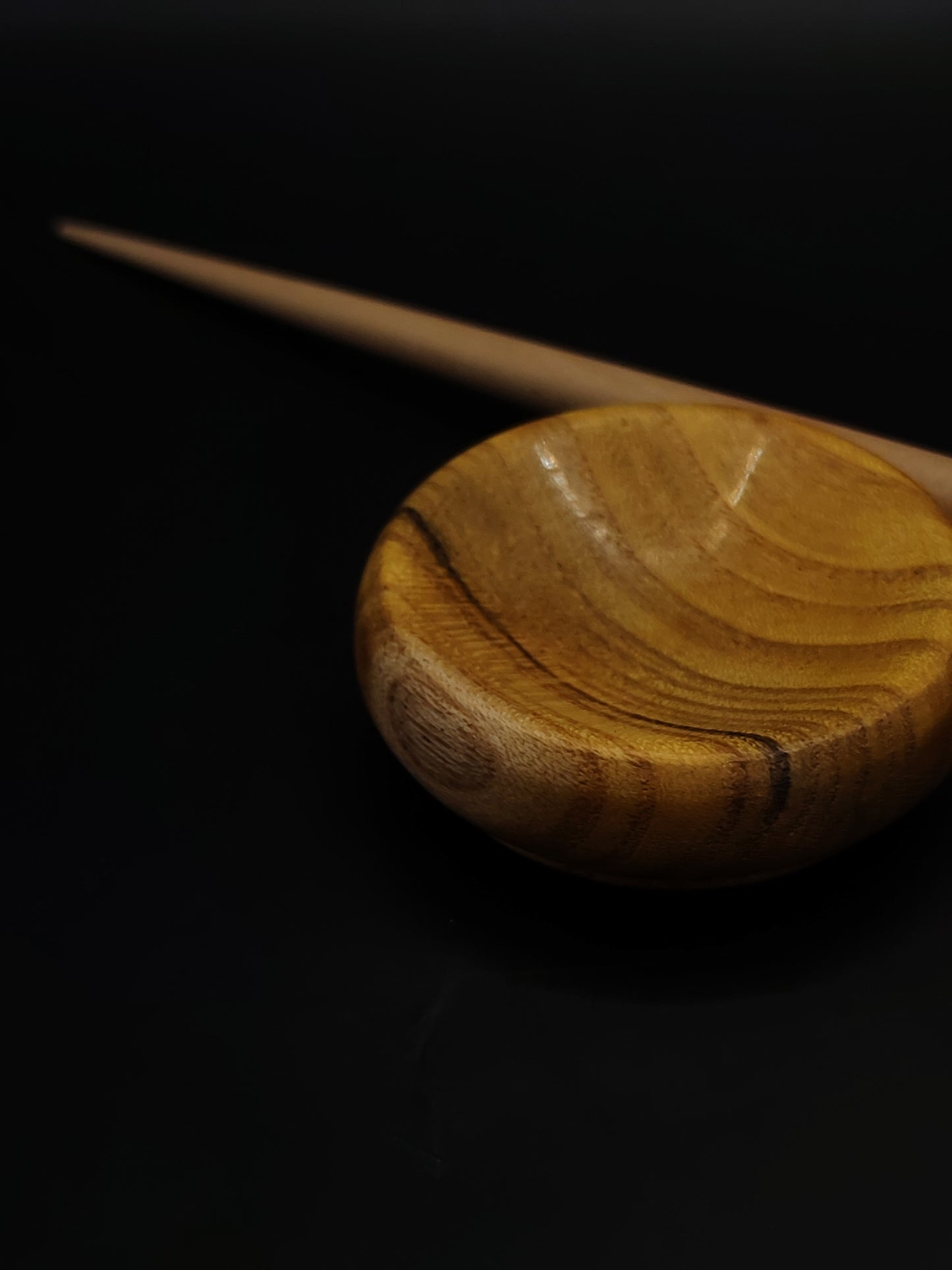 Support Spindle – Apple Shaft & Mulberry Whorl, 23.5 cm / 9.3″, 14 g + Bowl