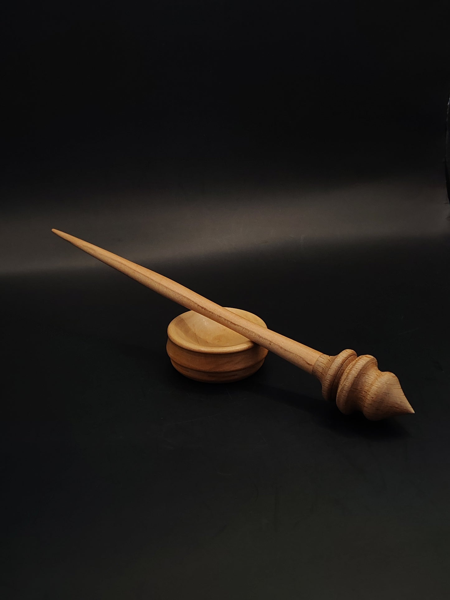 Support Spindle – Pear Shaft & Beech Whorl, 23 cm / 9.1″, 14 g + Sycamore Bowl