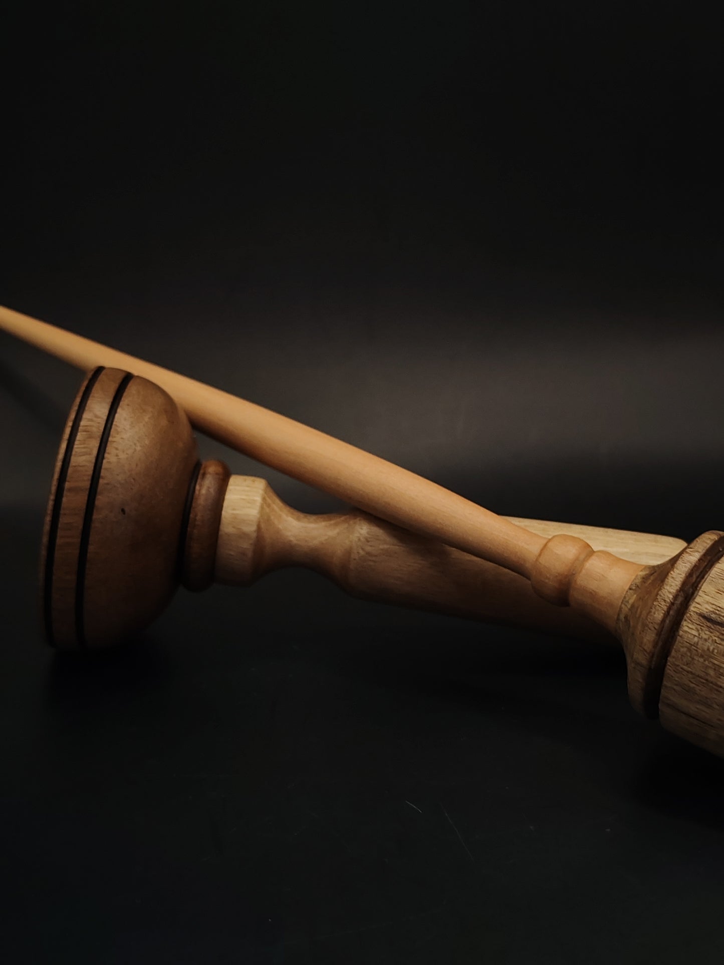 Support Spindle – Plum Shaft & Walnut Whorl, 27.5 cm / 10.8″, 32 g + Lap Bowl
