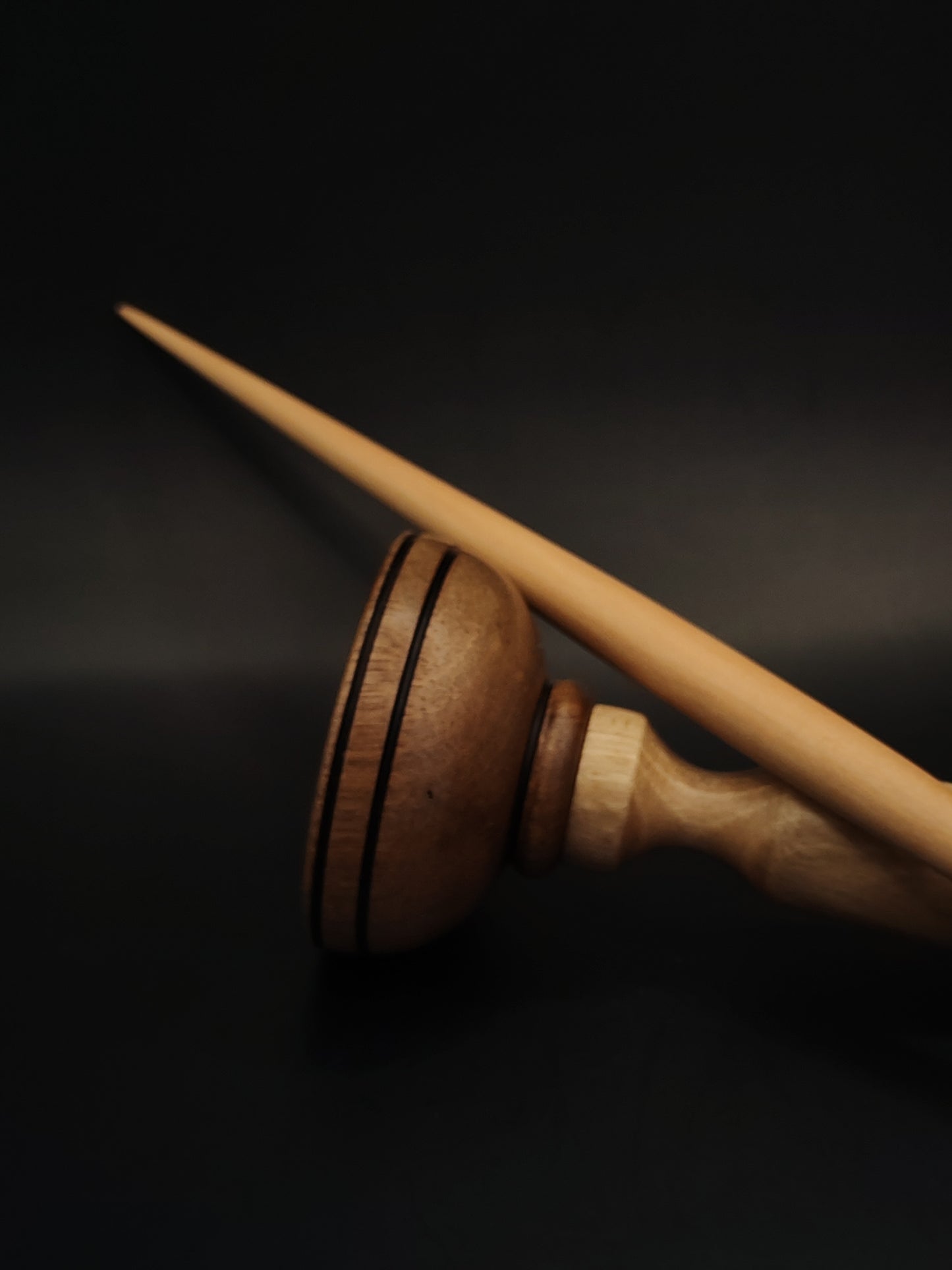 Support Spindle – Plum Shaft & Walnut Whorl, 27.5 cm / 10.8″, 32 g + Lap Bowl