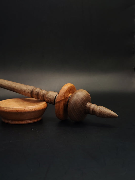 Support Spindle – Walnut Shaft & Beech–Walnut Whorl, 25.5 cm / 10″, 33 g + Bowl