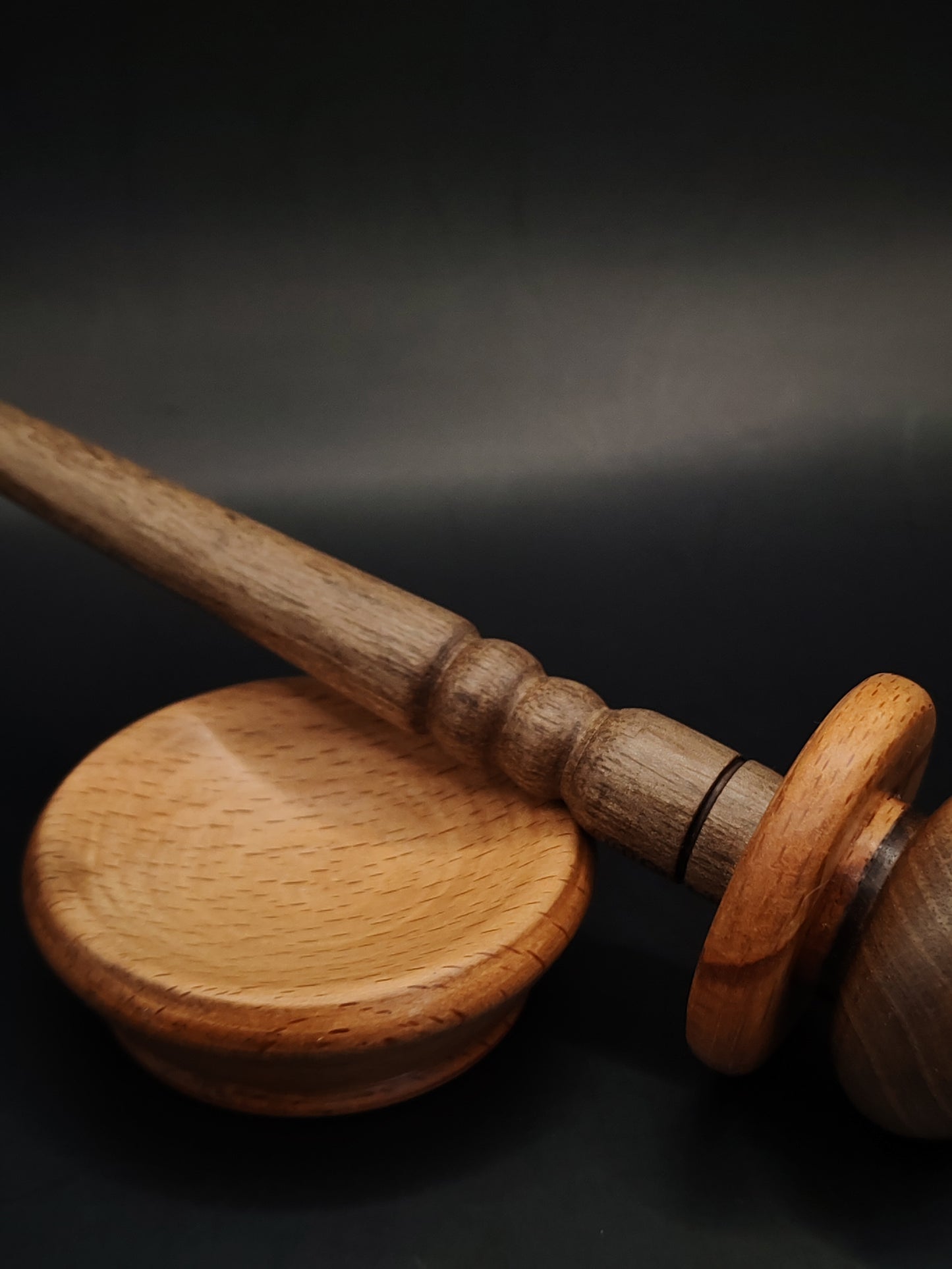 Support Spindle – Walnut Shaft & Beech–Walnut Whorl, 25.5 cm / 10″, 33 g + Bowl