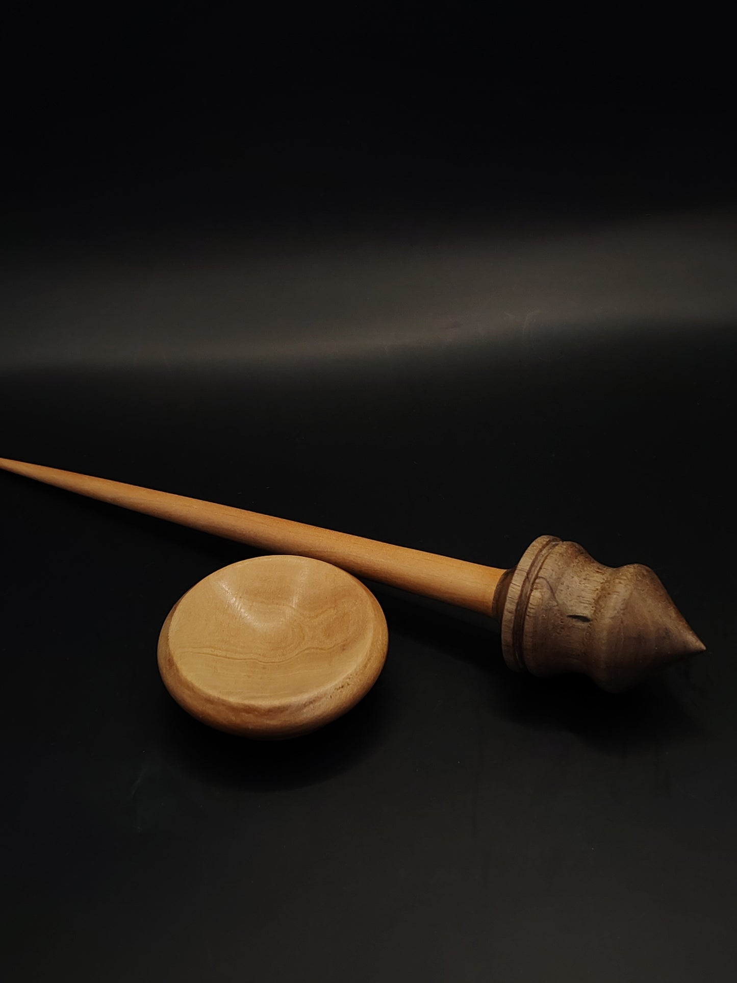 Support Spindle – Pear Shaft & Walnut Whorl, 25.5 cm / 10″, 28 g + Bowl