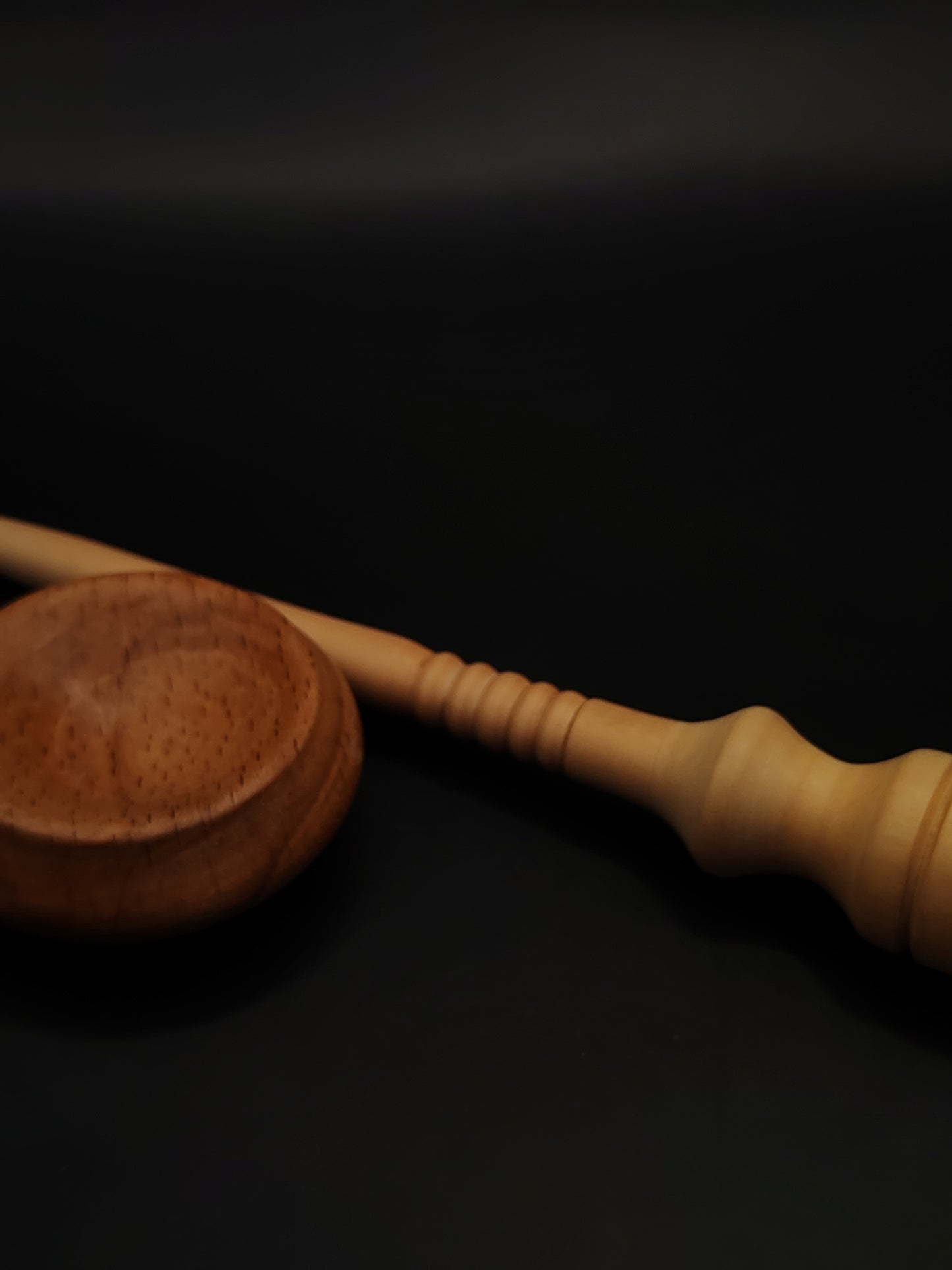 Support Spindle – Apple Wood, 26 cm / 10.2″, 22 g + Beech Bowl