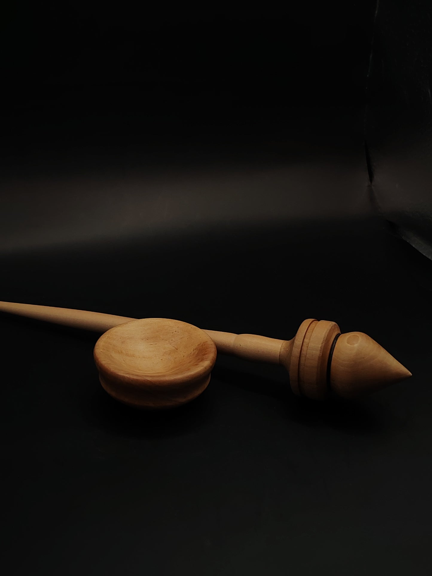 Support Spindle – Apple Shaft & Pear Whorl, 26.5 cm / 10.4″, 28 g + Bowl