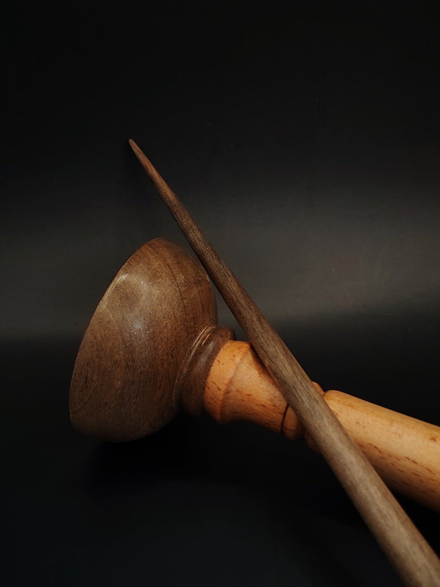 Support Spindle – Walnut & Chestnut, 24.5 cm / 9.6″, 17 g + Lap Bowl