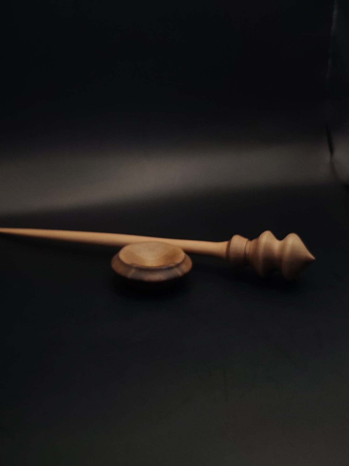 Support Spindle – Grey & Dark Walnut, 25 cm / 9.8″, 18 g + Walnut Bowl