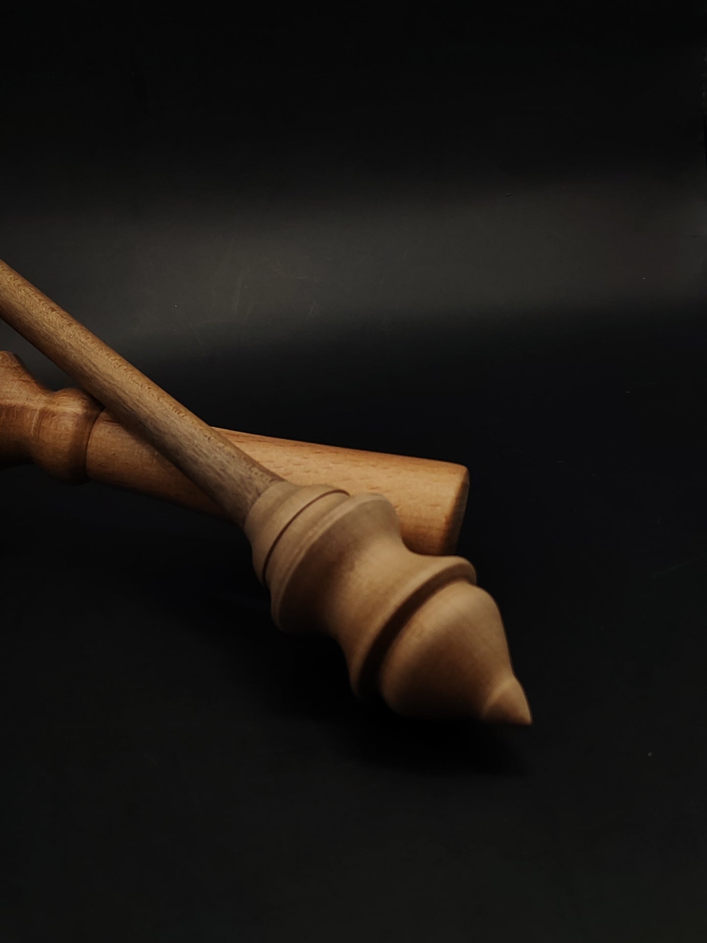 Support Spindle – Walnut & Grey Walnut, 24.5 cm / 9.6″, 23 g + Lap Bowl
