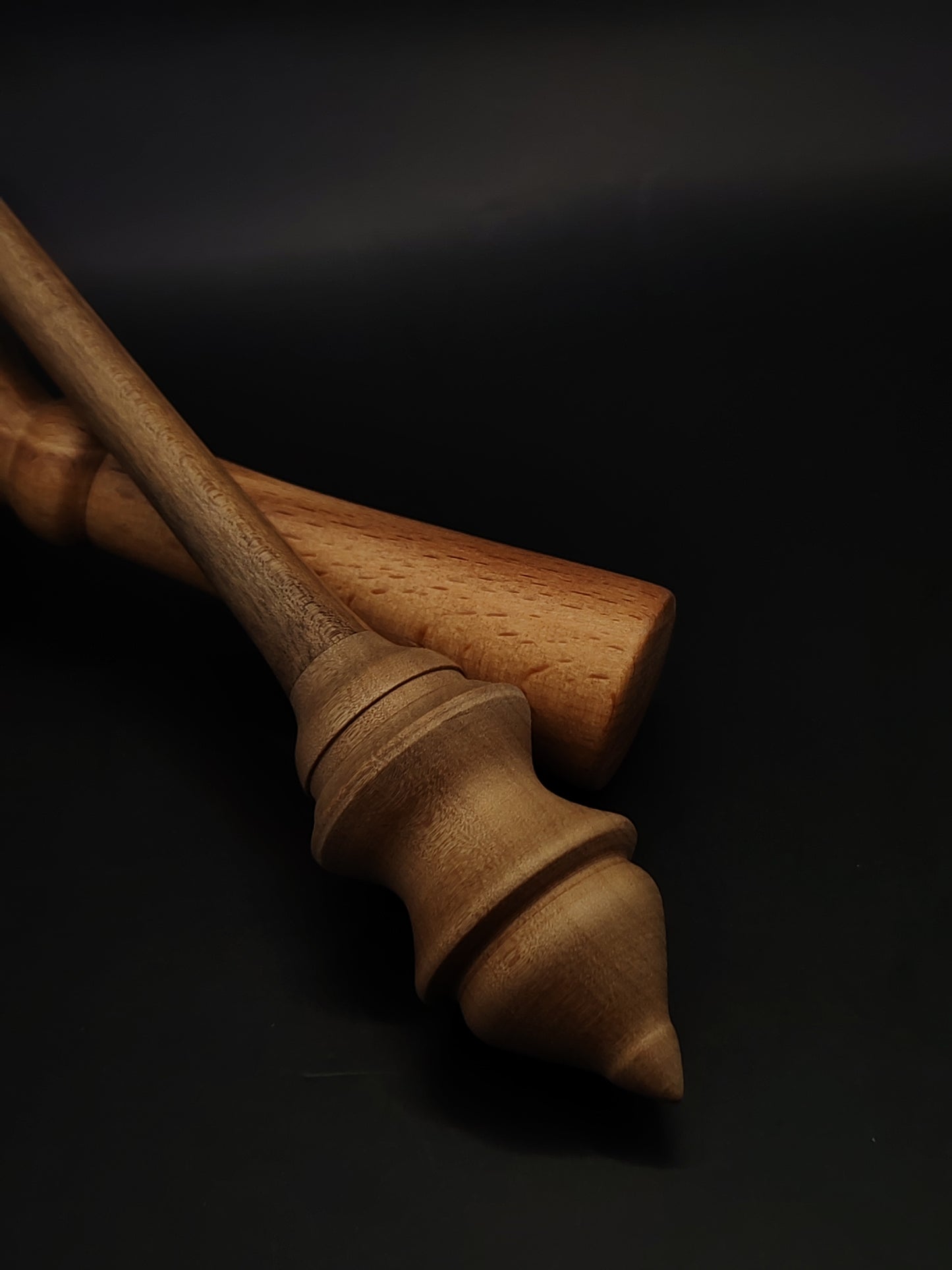 Support Spindle – Walnut & Grey Walnut, 24.5 cm / 9.6″, 23 g + Lap Bowl