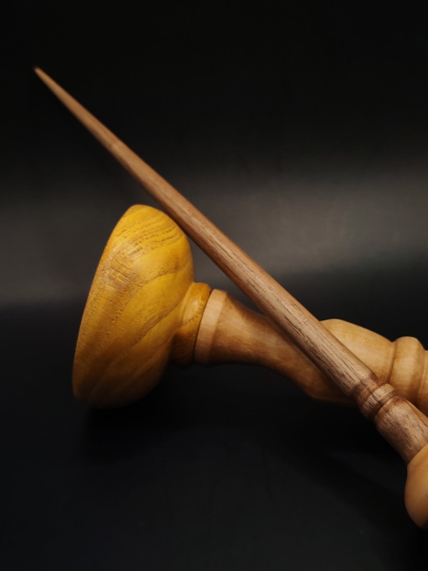 Support Spindle – Walnut Shaft & Ash Whorl, 25.5 cm / 10″, 23 g + Lap Bowl