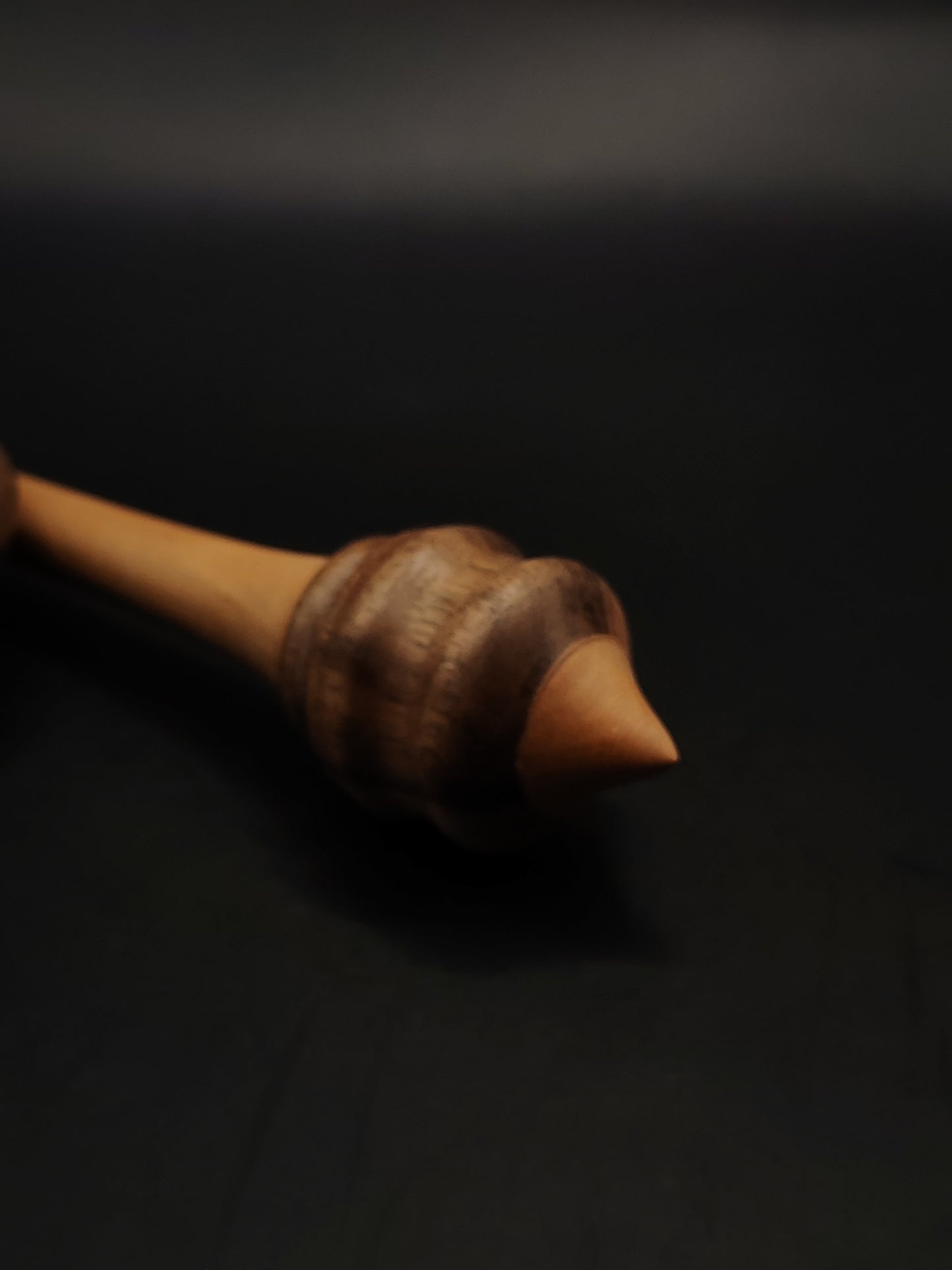 Support Spindle – Pear Shaft & Walnut Whorl, 22.5 cm / 8.9″, 17 g + Bowl