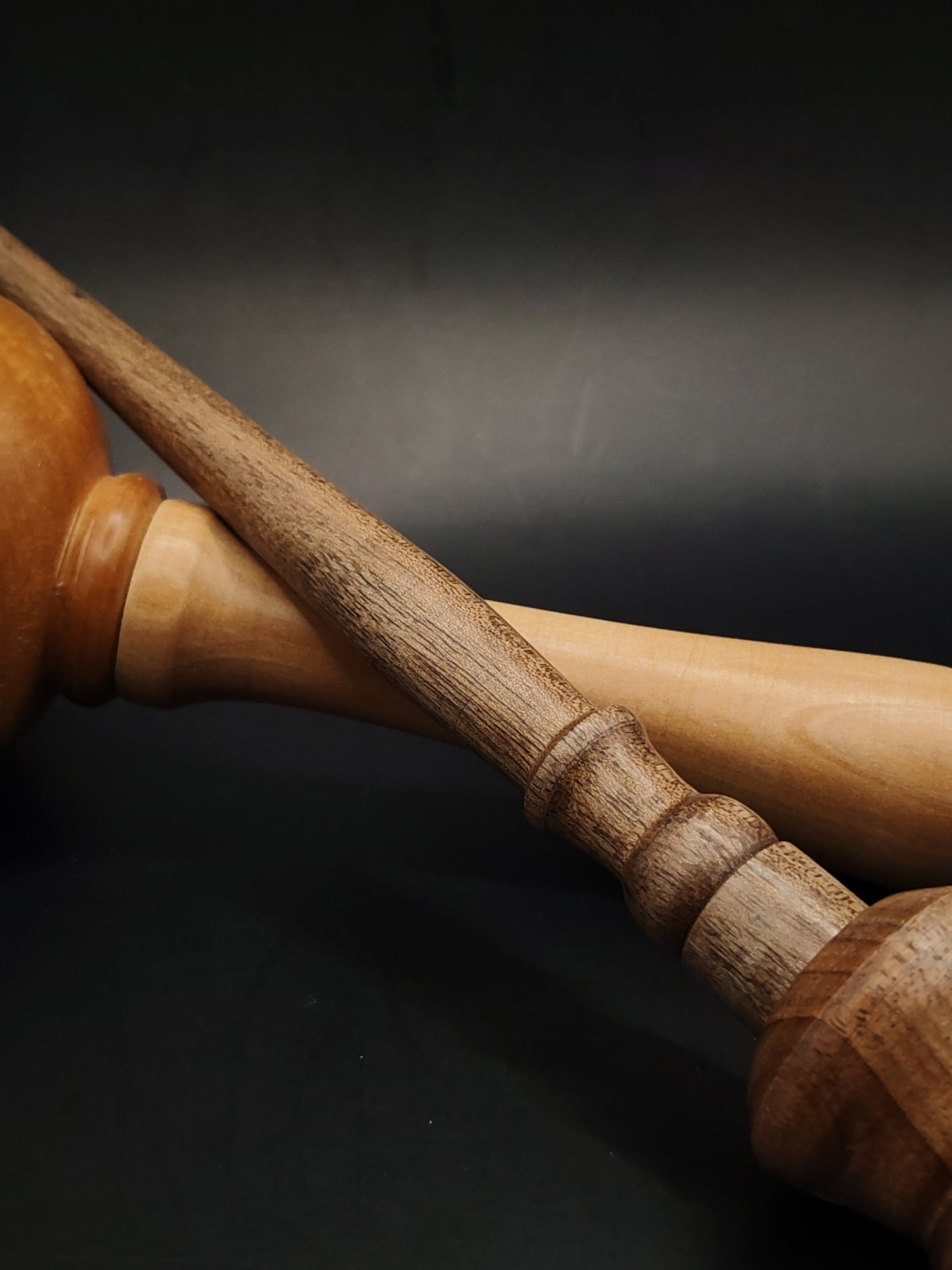 Support Spindle – Walnut Wood, 25 cm / 9.8″, 22 g + Pear Lap Bowl