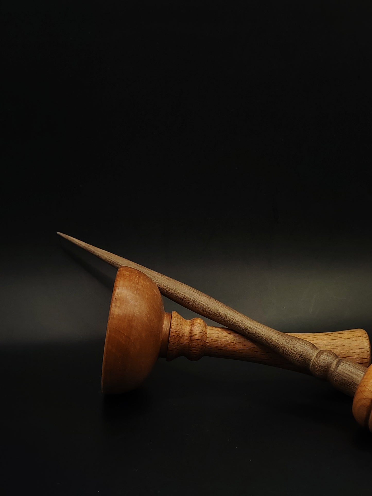 Support Spindle – Walnut Shaft & Beech Whorl, 25 cm / 9.8″, 21 g + Lap Bowl
