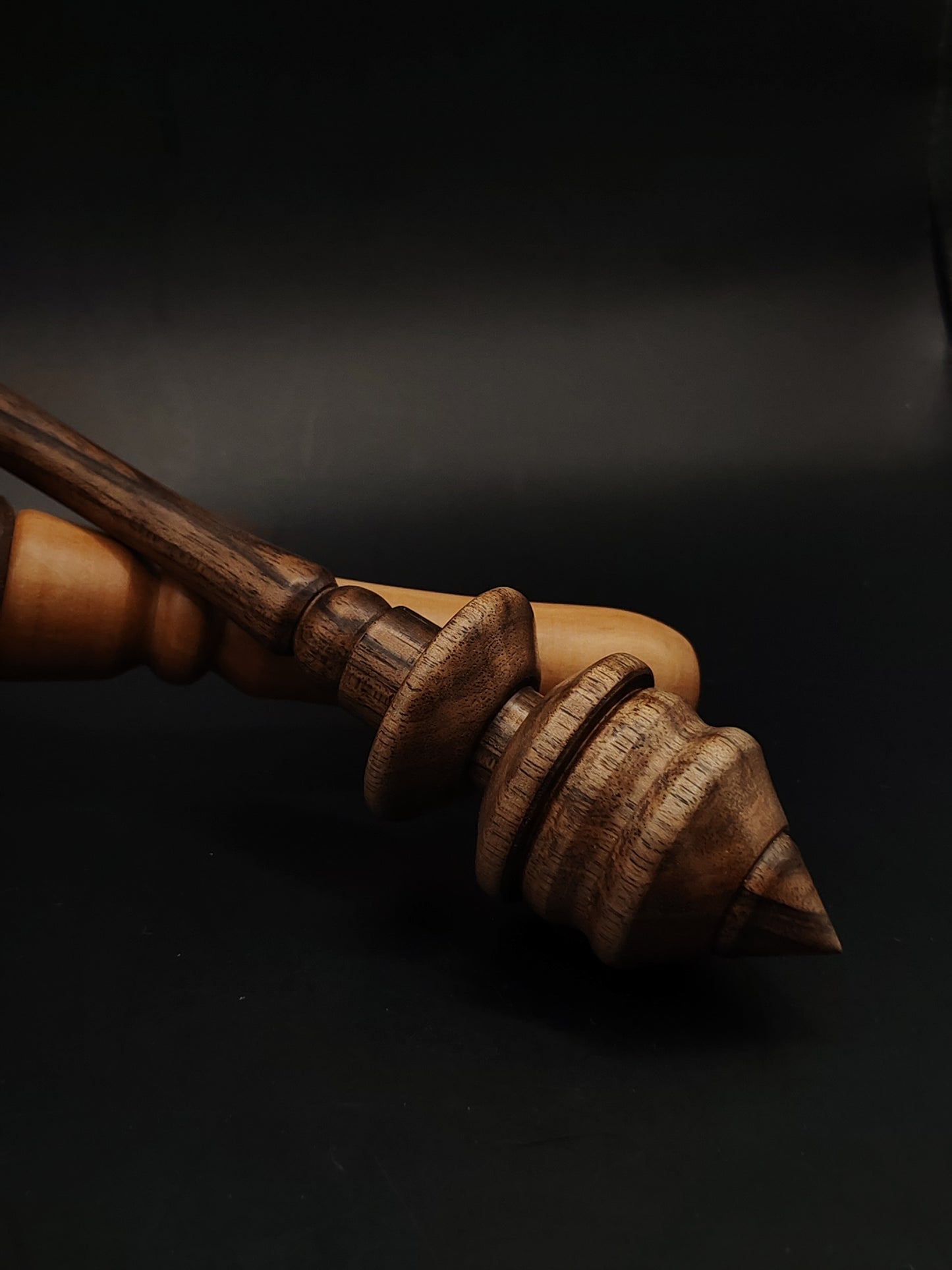 Support Spindle – Walnut Wood, 23 cm / 9″, 34 g + Walnut Pear Bowl