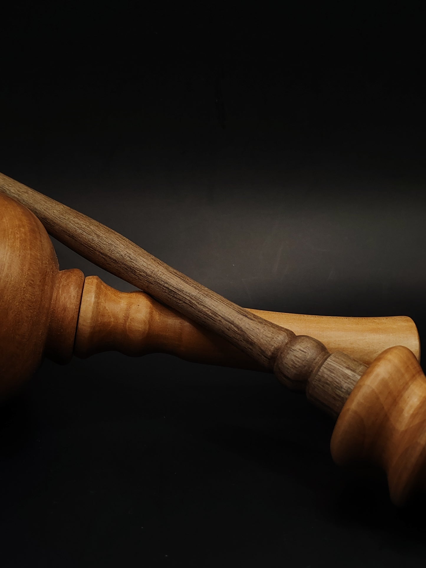 Support Spindle – Walnut Shaft & Pear Whorl, 25 cm / 9.8″, 30 g + Lap Bowl