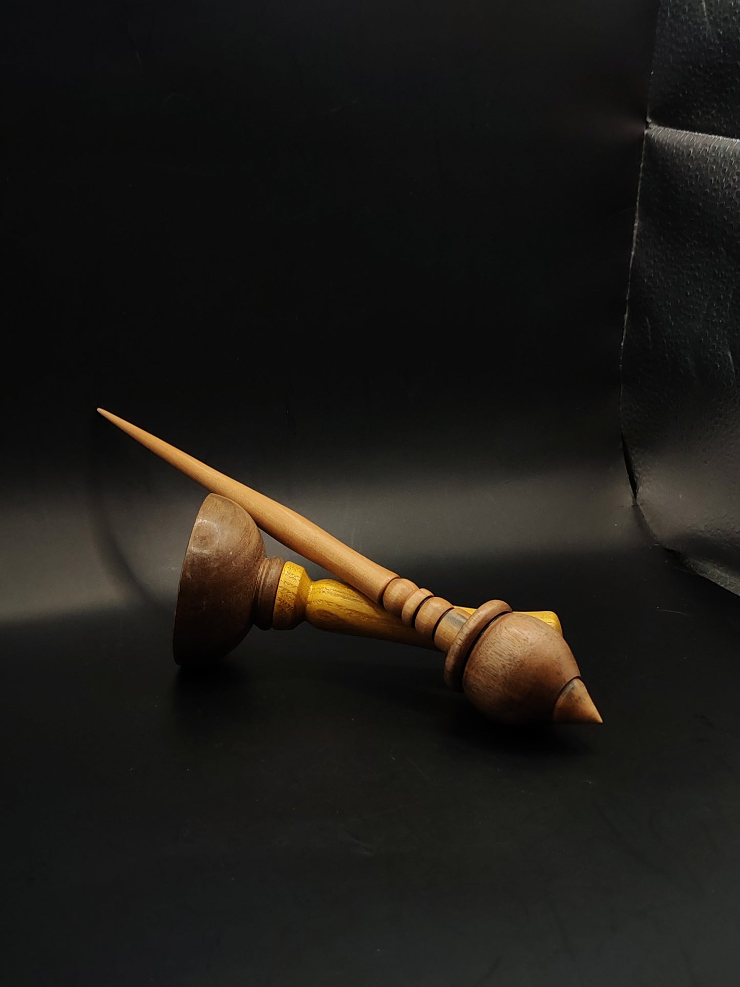 Support Spindle – Pear Shaft & Walnut Whorl, 25 cm / 9.8″, 33 g + Lap Bowl