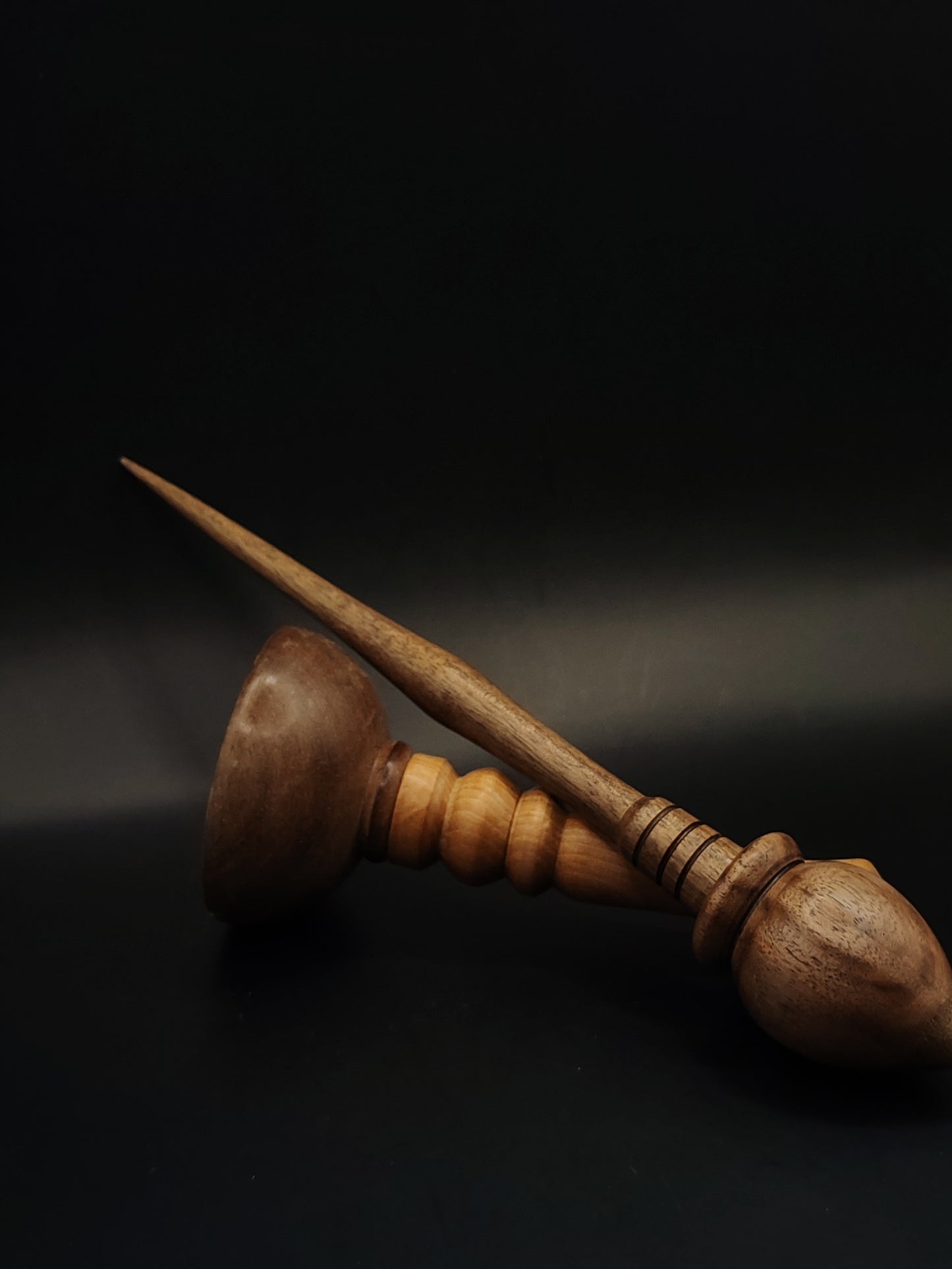 Support Spindle – Walnut Wood, 24.5 cm / 9.6″, 32 g + Pear Walnut Lap Bowl