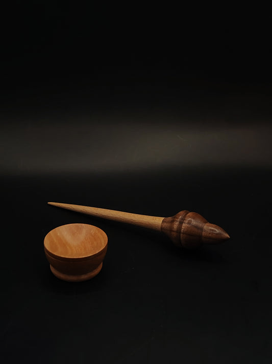 Mini Support Spindle for Yarn Spinning – Beech & Walnut, 15.5 cm (6.1″), 11 g Bowl