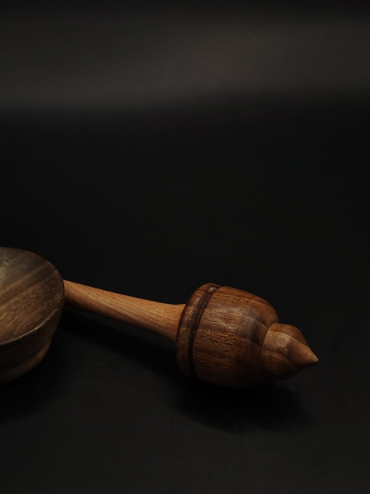 Mini Support Spindle for Yarn Spinning – Walnut & Chestnut, 15.5 cm (6.1″), 11 g Bowl