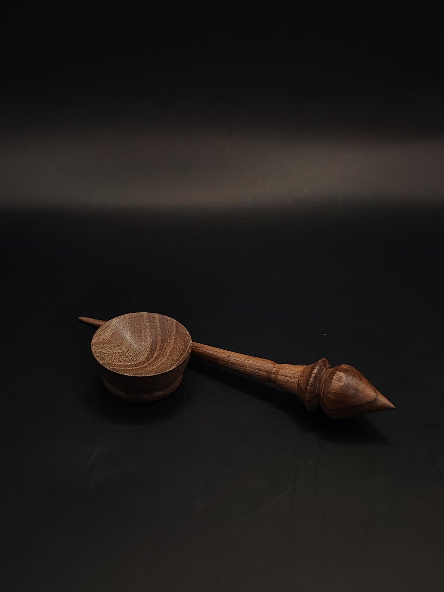 Mini Support Spindle for Yarn Spinning – Walnut, 15.5 cm (6.1″), 9 g Bowl