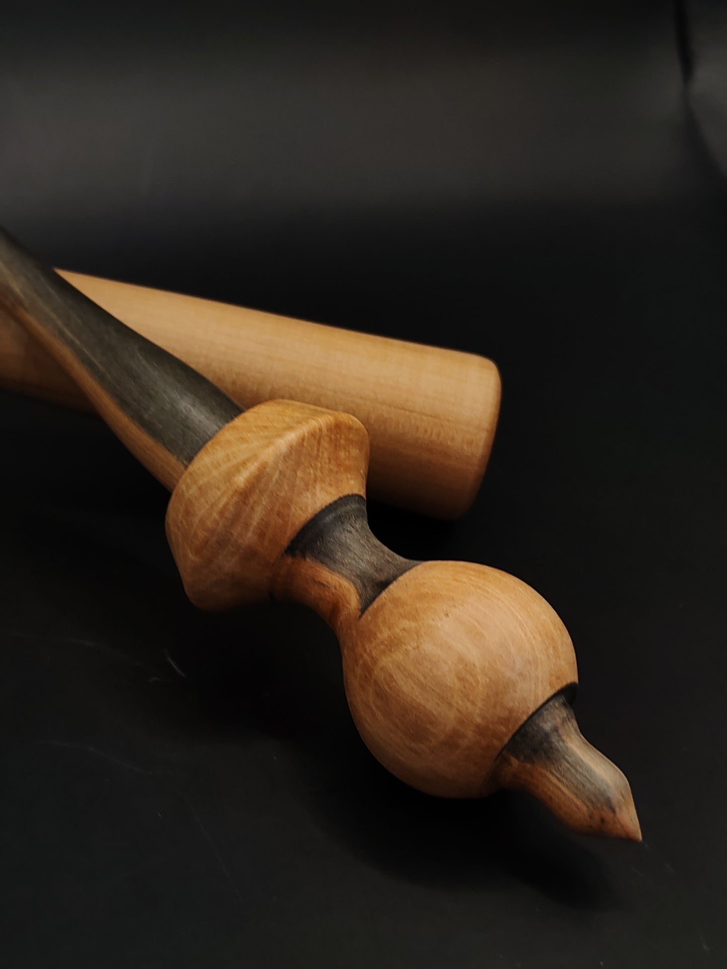Support Spindle for Yarn Spinning – Walnut & Apple, 24 cm (9.4″), 23 g Lap Bowl