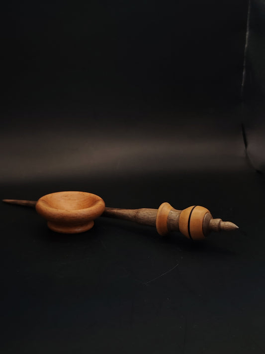 Support Spindle for Yarn Spinning – Walnut & Pear, 23 cm (9.1″), 15 g Bowl