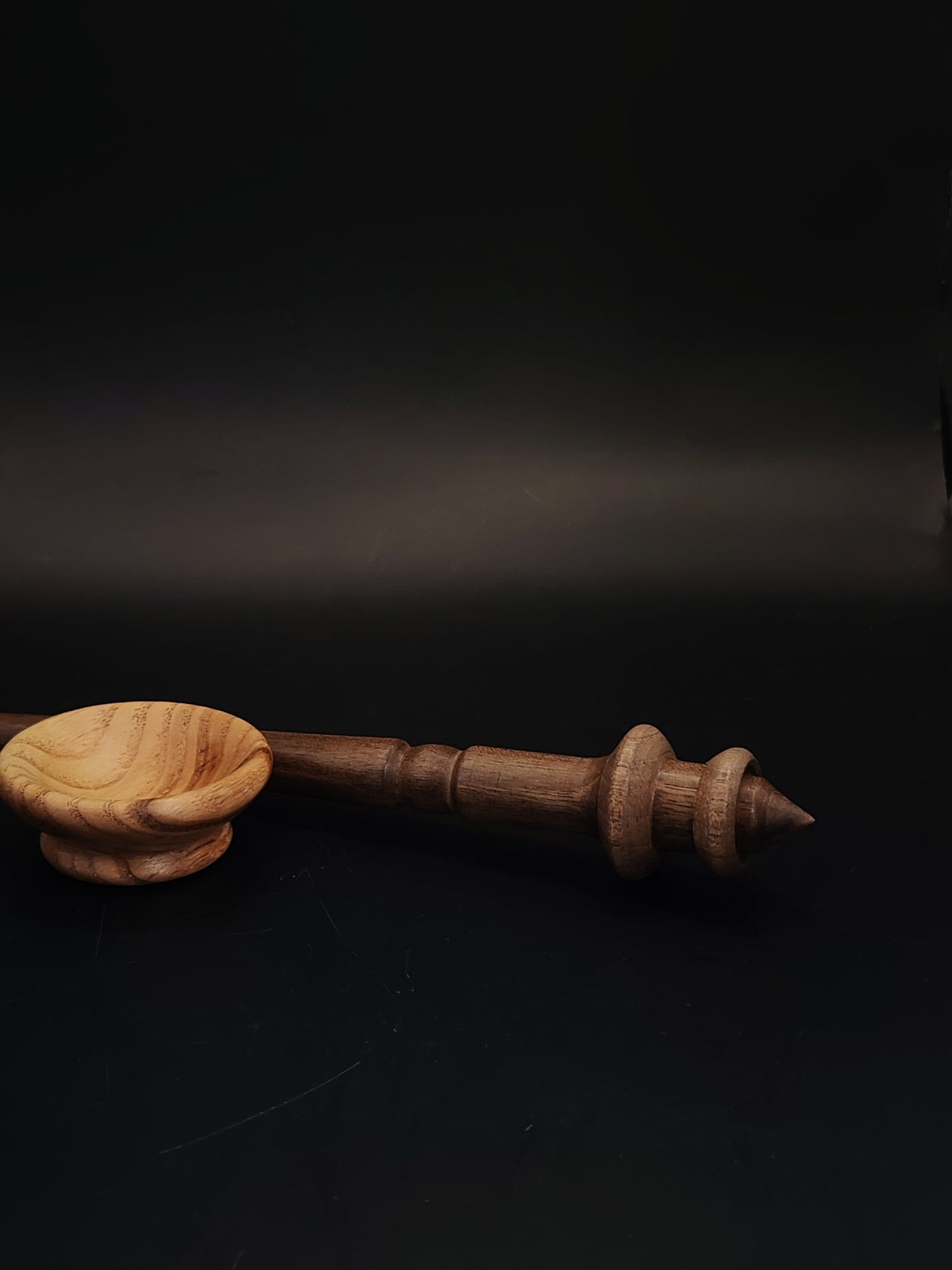 Support Spindle for Yarn Spinning – Walnut Wood, 24 cm (9.4″), 17 g Bowl