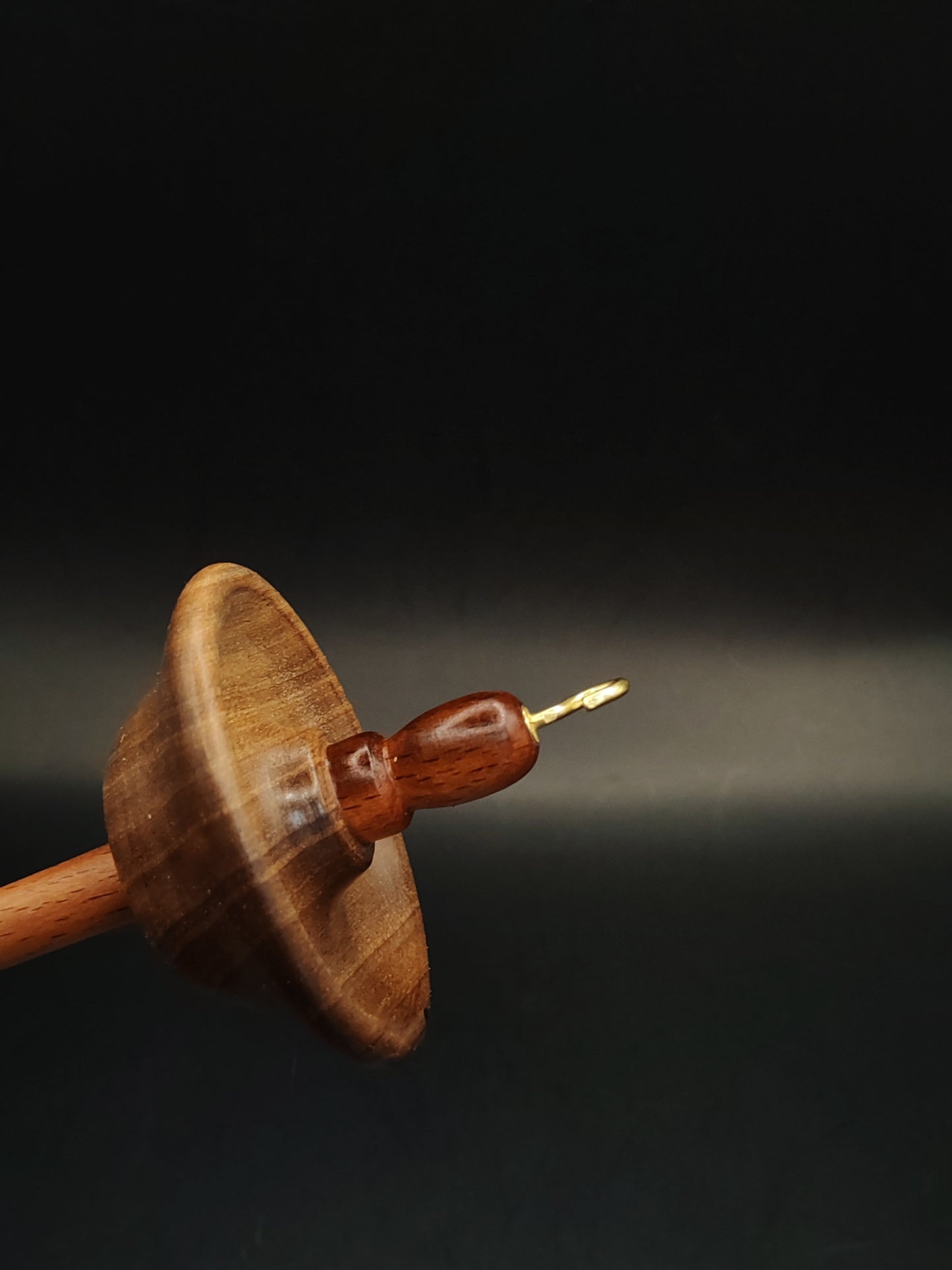 Drop Spindle Yarn Spinning Tool 35g Wooden Spindle Beech Shaft Walnut Whorl