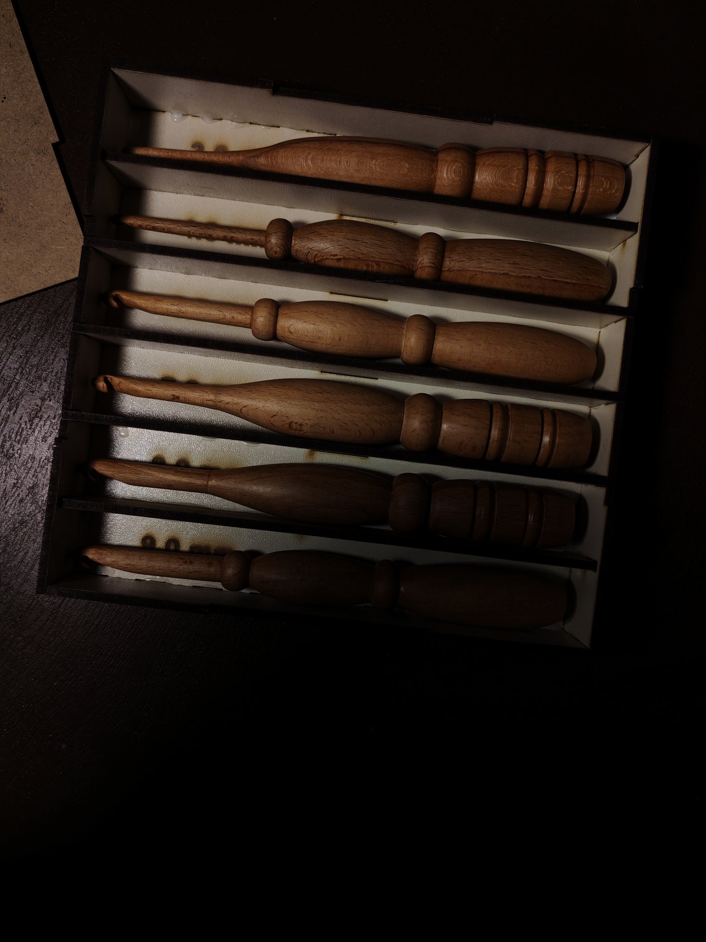 Crochet Hook Set Wooden Handle Hooks with Storage Box Handmade Beech Wood