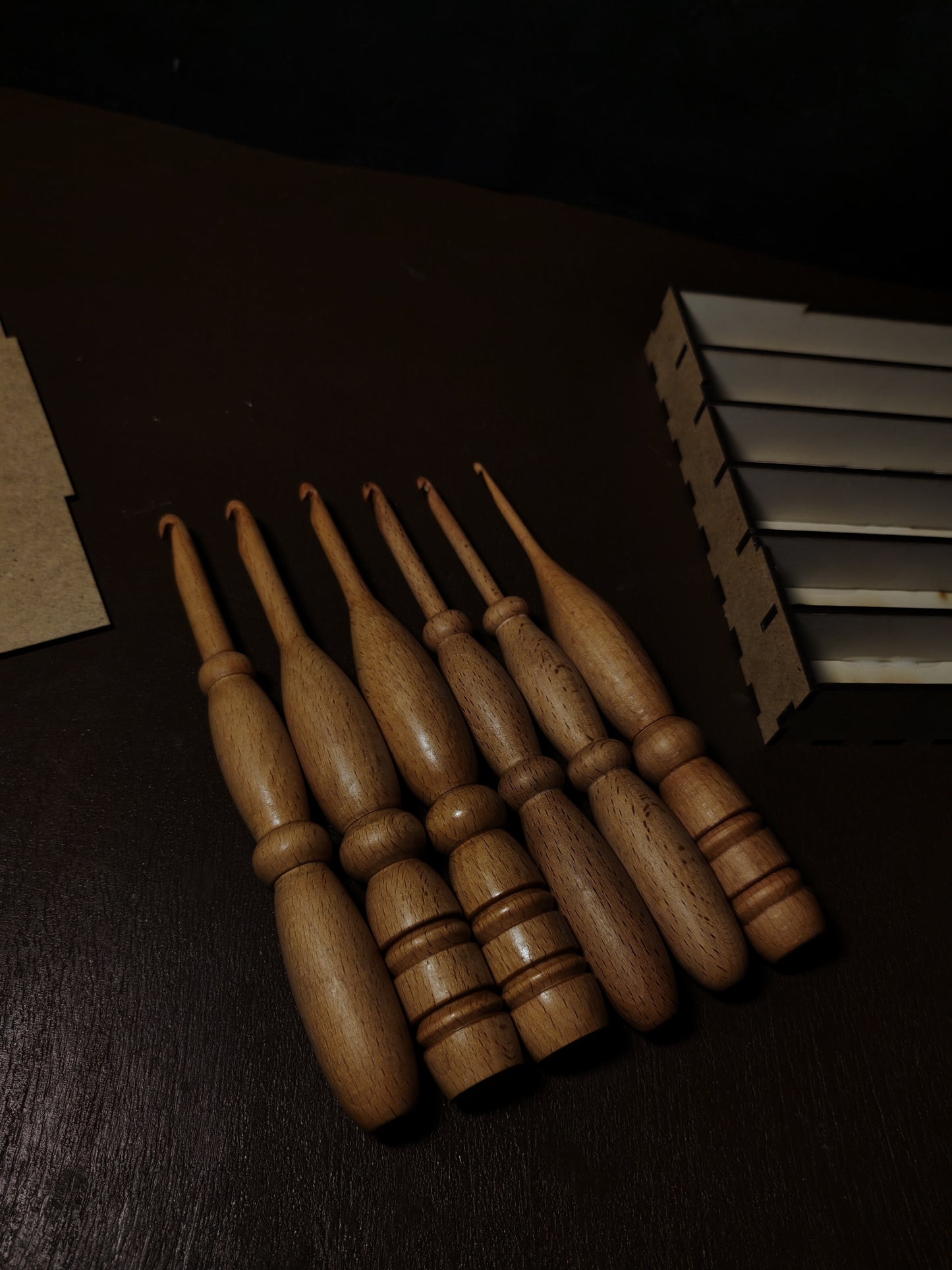 Handmade Crochet Hook Kit Wooden Crochet Needles with Beech Storage Case