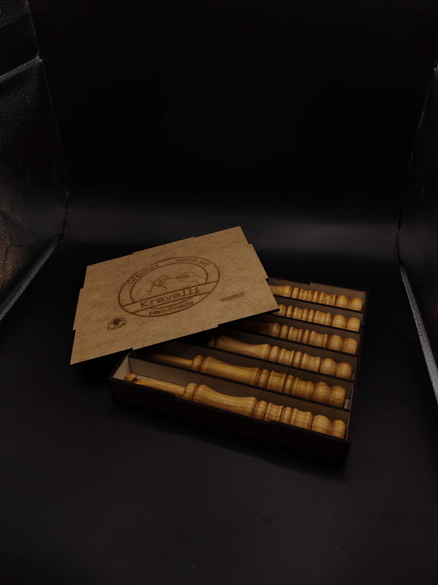Acacia Crochet Hook Set Wooden Crochet Needles with Storage Box Handmade Kit
