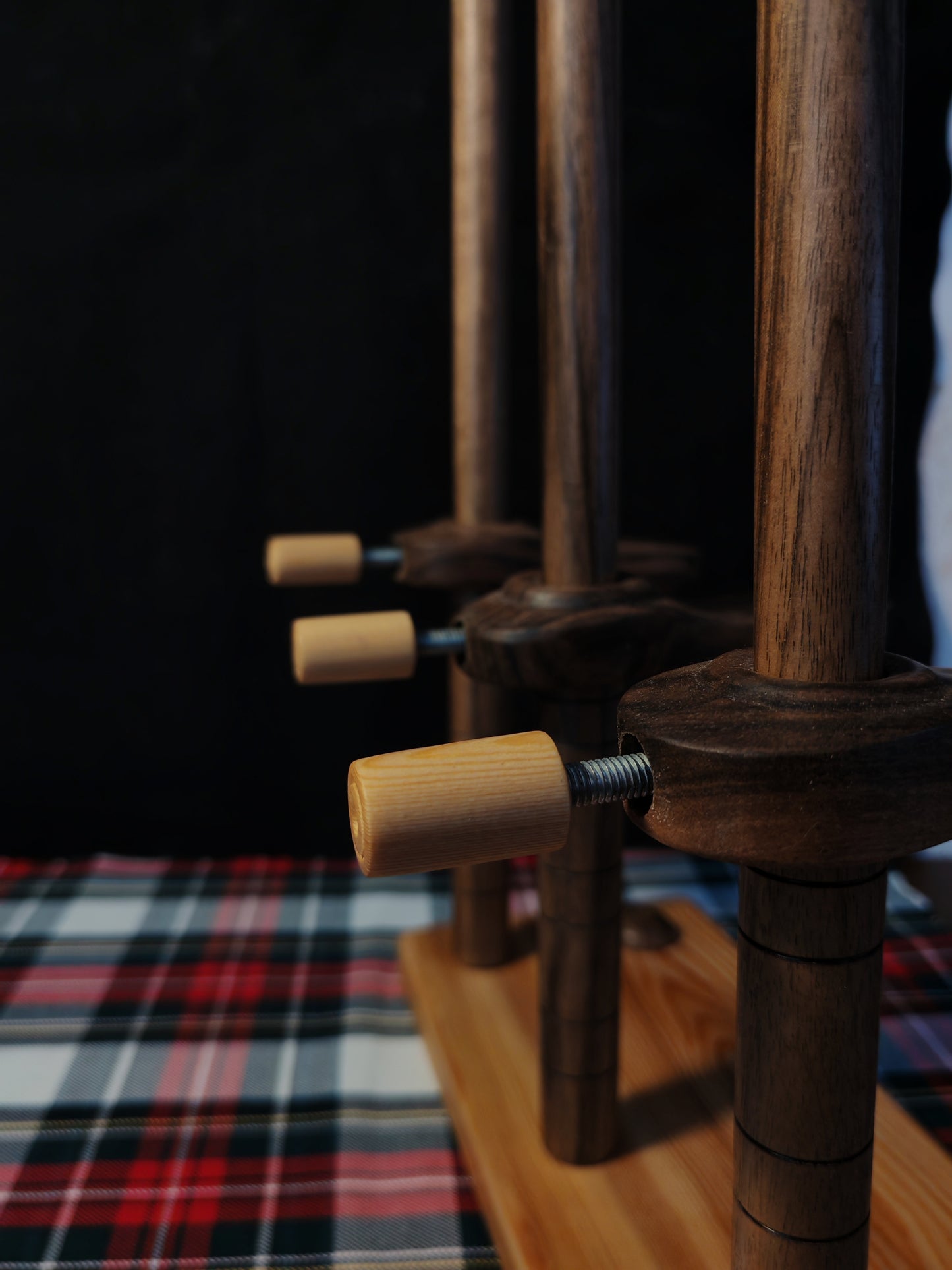 Lazy Anna Support Spindle Plying Station Larch Walnut 32cm 12.60in 3 Spindles