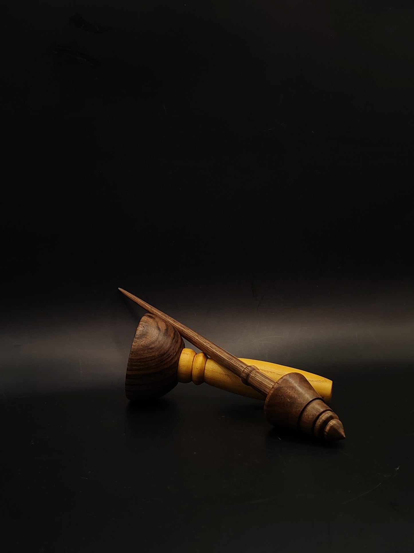 Walnut Support Spindle Set with Lap Bowl | Kravelli