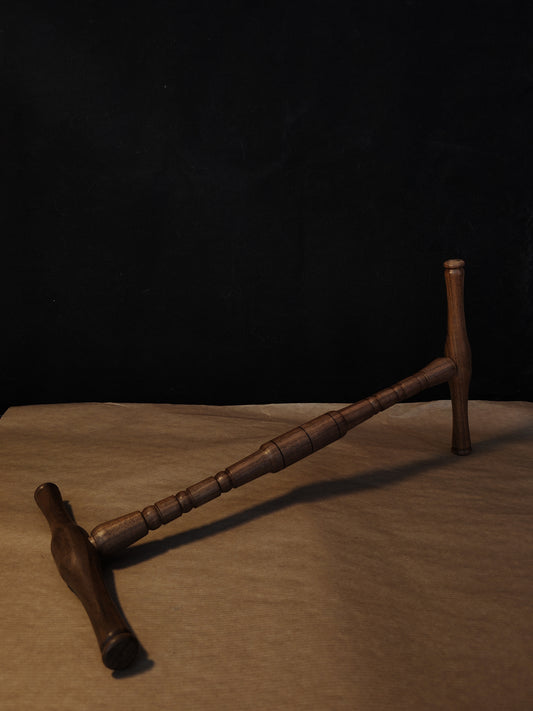 Walnut Niddy Noddy – 1.5m (4 ft 11 in) Wrap