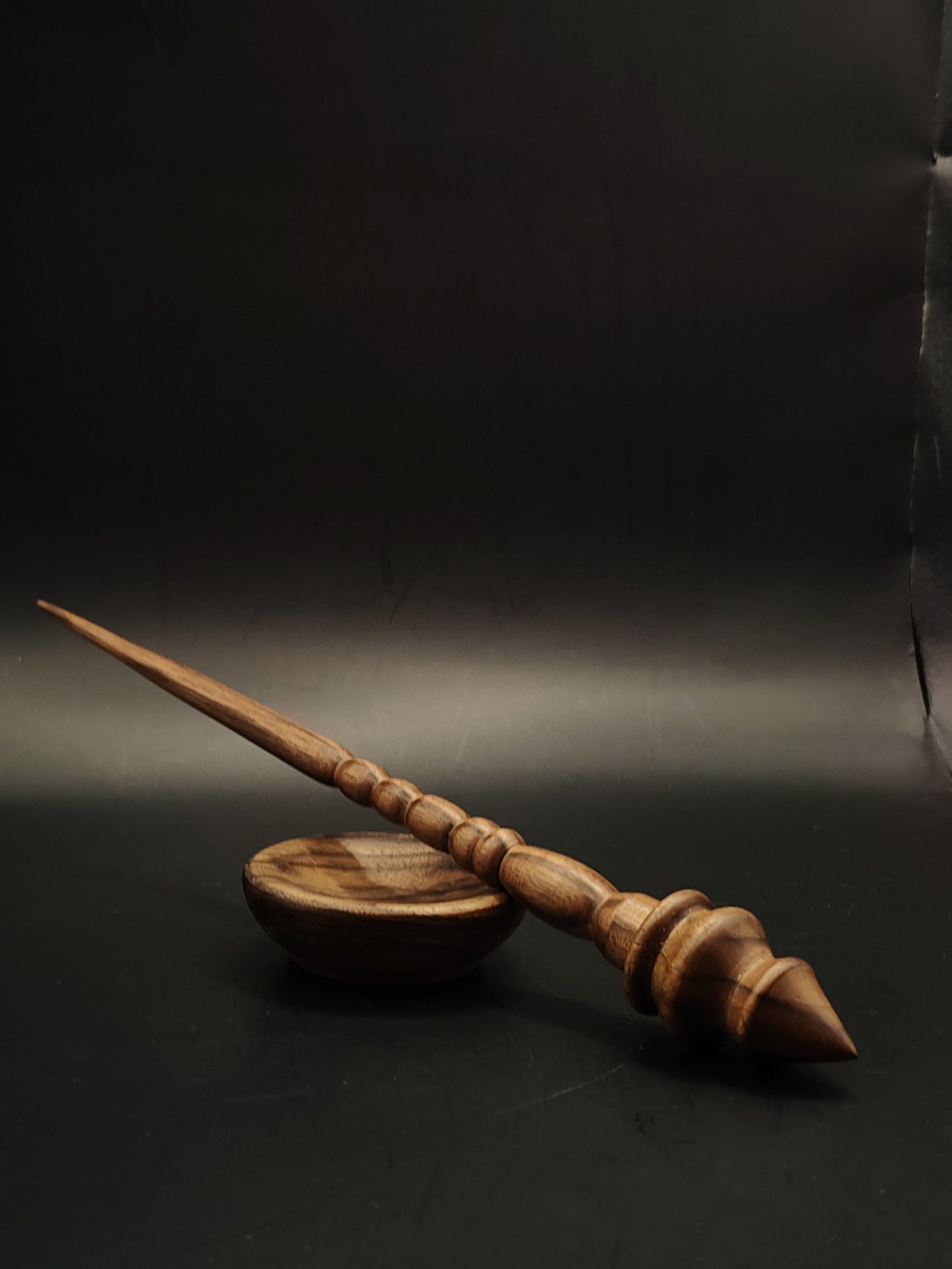Walnut Artisan Support Spindle with Bowl – 20g
