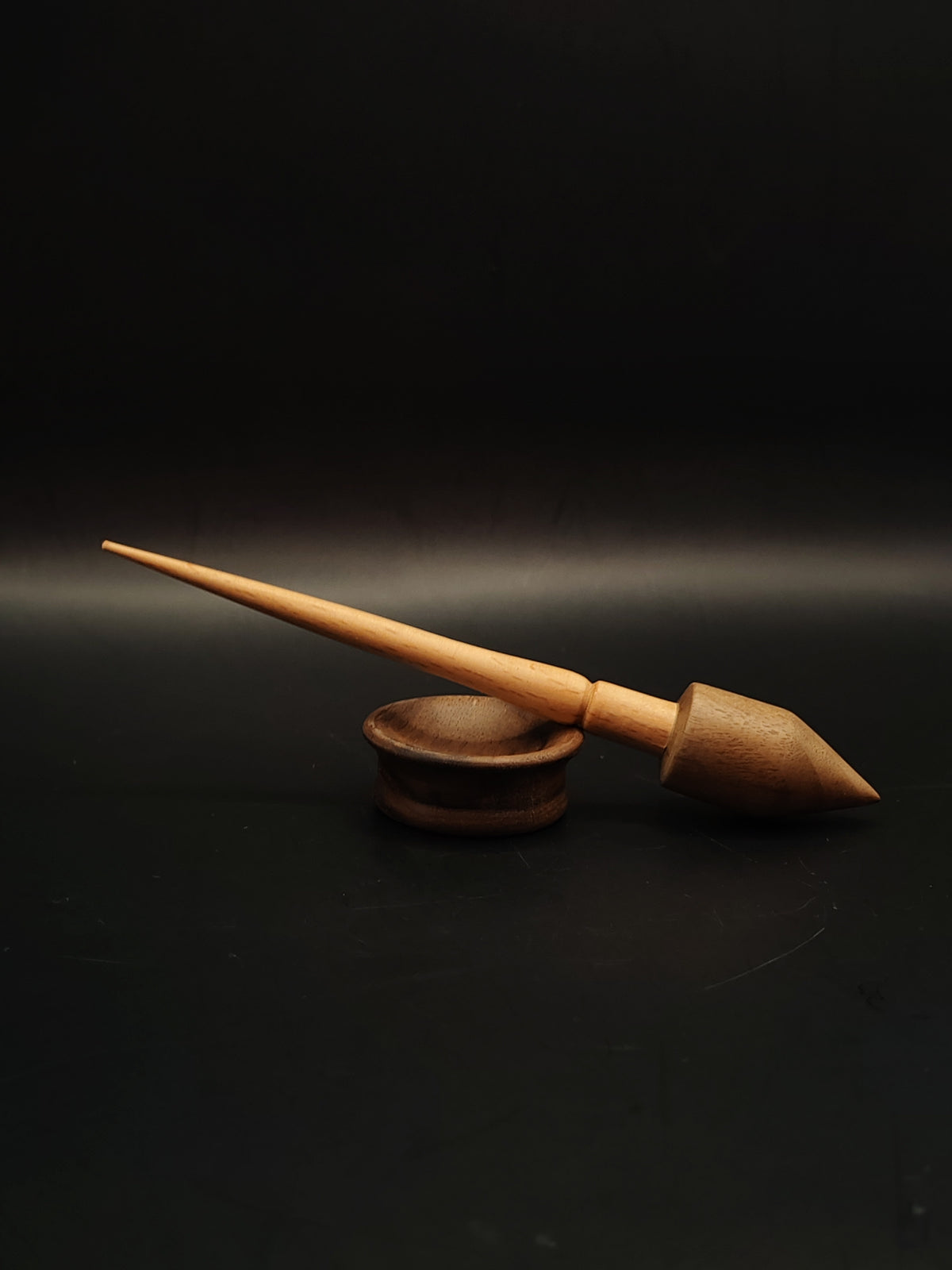 Mini Beech Support Spindle with Walnut Whorl, 11g