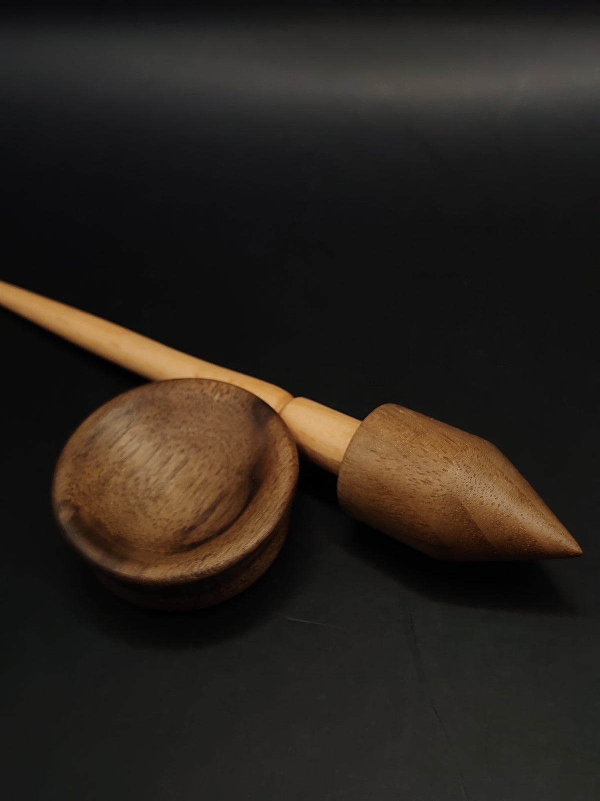 Mini Beech Support Spindle with Walnut Whorl, 11g