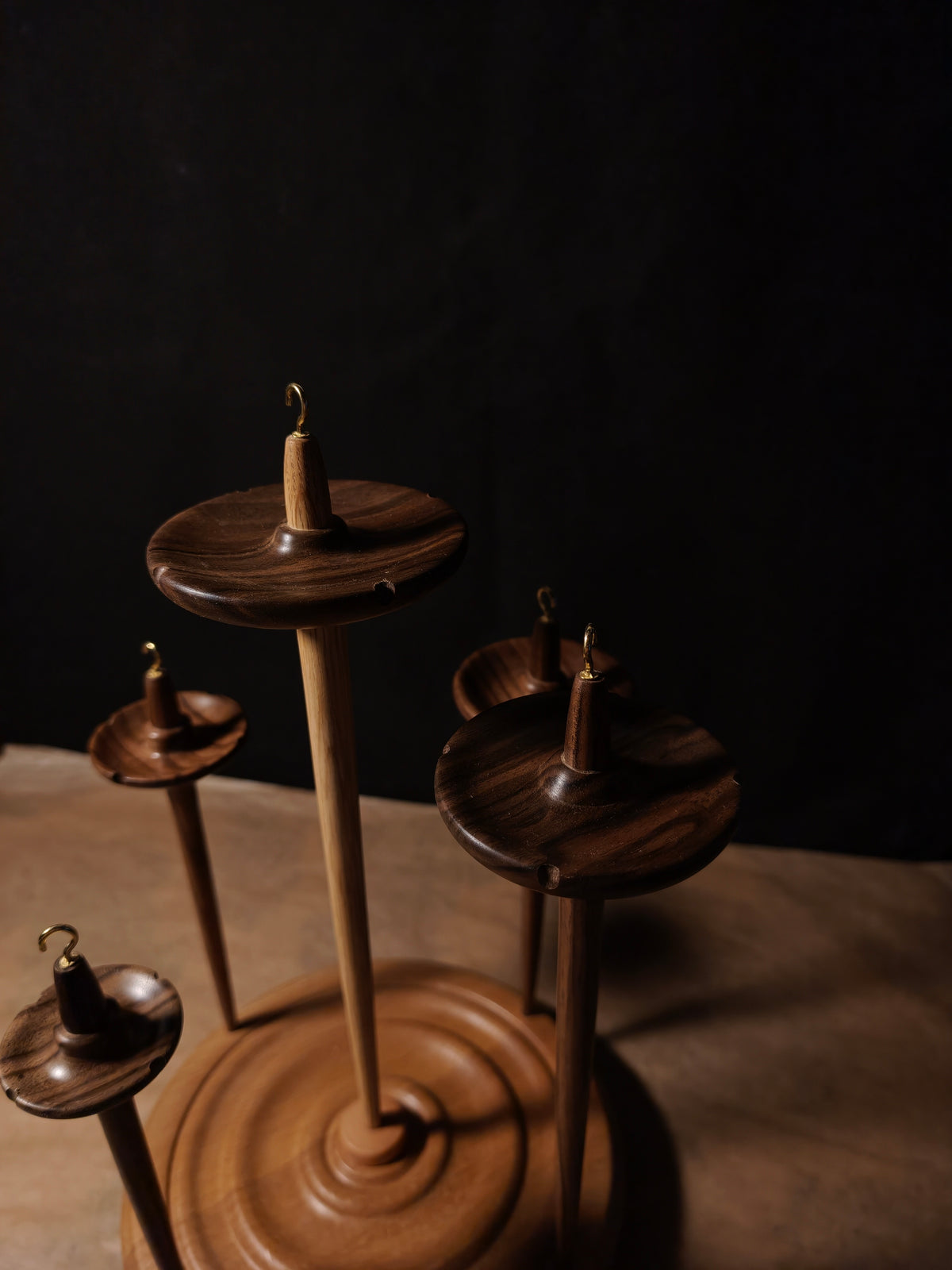 Set of 5 Wooden Drop Spindles with Pear Stand – 20–58g / 0.71–2.05 oz