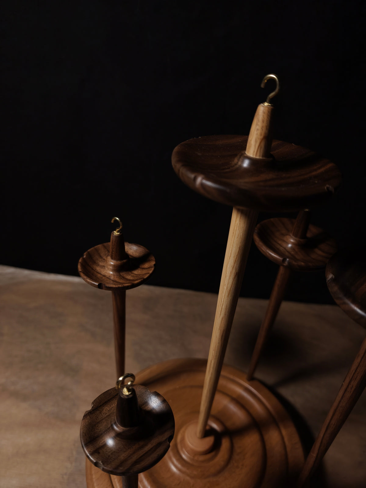 Set of 5 Wooden Drop Spindles with Pear Stand – 20–58g / 0.71–2.05 oz