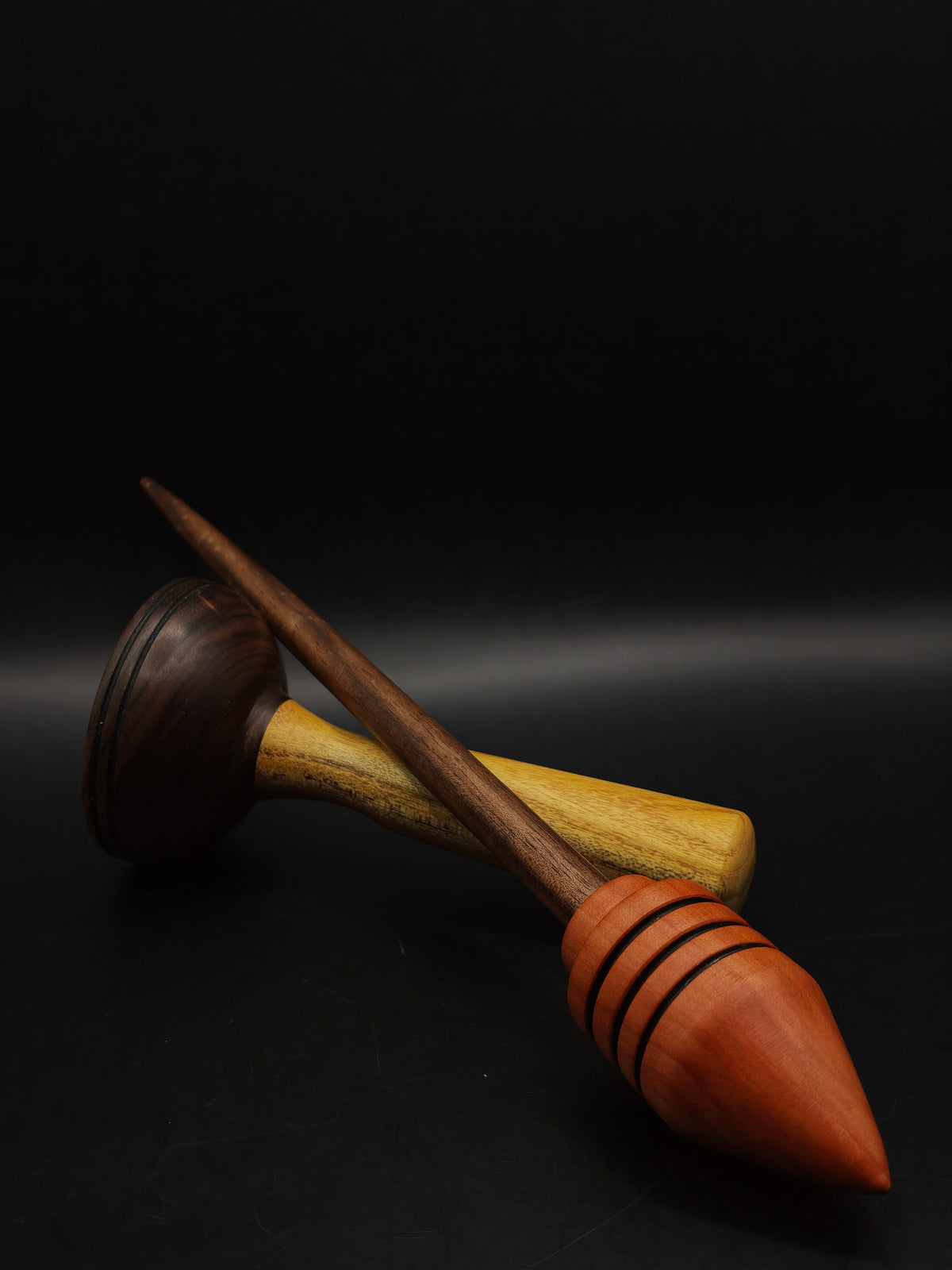 Walnut Support Spindle with Myrobalan Plum Whorl – 38g / 1.34 oz